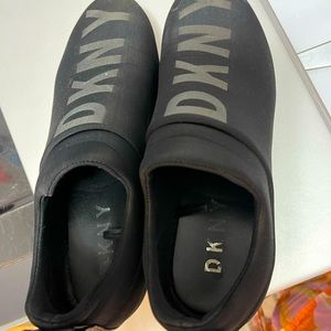 DKNY shoe size 5.5 used